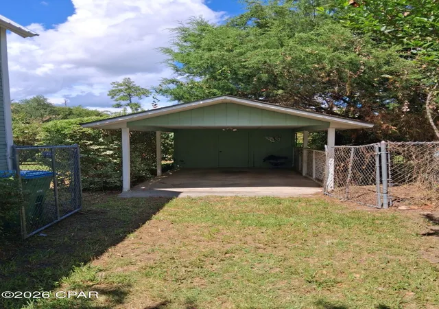 Photo 4 of Single family home for sale at 4404 Putnam St, Marianna, FL 32446 | MLS# 795347 | Listing updated on 2026-09-13