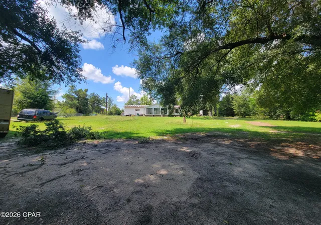 Photo 3 of Manufactured home for sale at 2365 Lawrence Rd, Marianna, FL 32446 | MLS# 795350 | Listing updated on 2026-09-13