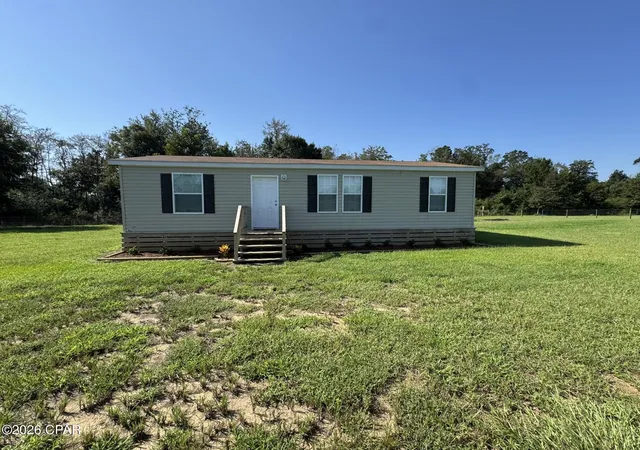 Photo 1 of Manufactured home for sale at 867 Tri County Rd, Graceville, FL 32440 | MLS# 795391 | Listing updated on 2026-10-01
