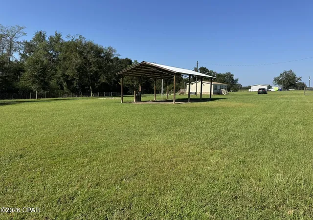 Photo 3 of Manufactured home for sale at 867 Tri County Rd, Graceville, FL 32440 | MLS# 795391 | Listing updated on 2026-10-01