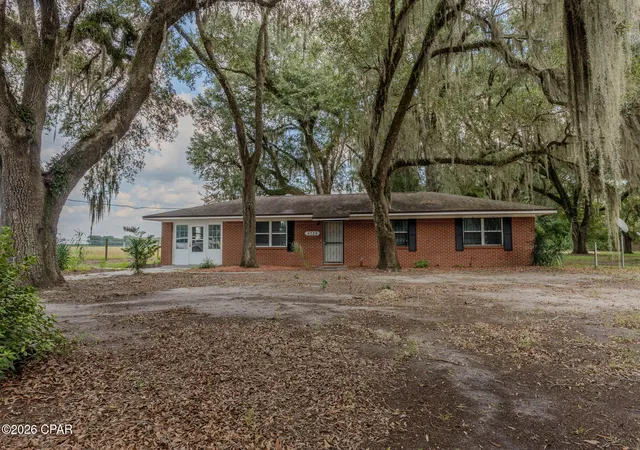 Photo 2 of Single family home for sale at 5728 Snowhill Rd, Malone, FL 32445 | MLS# 795392 | Listing updated on 2026-09-16