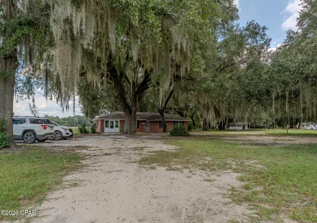 Photo 4 of Single family home for sale at 5728 Snowhill Rd, Malone, FL 32445 | MLS# 795392 | Listing updated on 2026-09-16