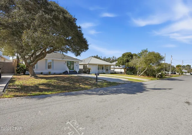 Photo 3 of Single family home for sale at 22605 Sunset Ave, Panama City Beach, FL 32413 | MLS# 795432 | Listing updated on 2026-09-24