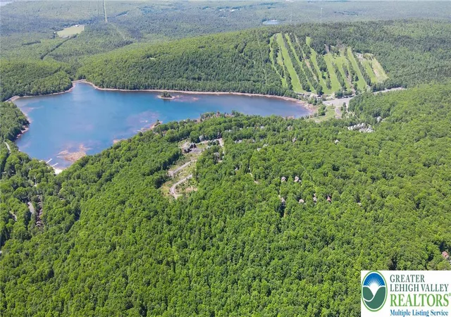 Photo 4 of Land for sale at Raccoon Ct, Bushkill, PA 18324 | MLS# 764890 | Listing updated on 2026-09-18