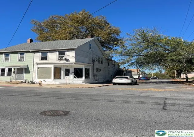 Photo 2 of Sale Pending at 501 W Berwick St, Easton, PA 18042 | MLS# 766166 | Listing updated on 2026-10-06