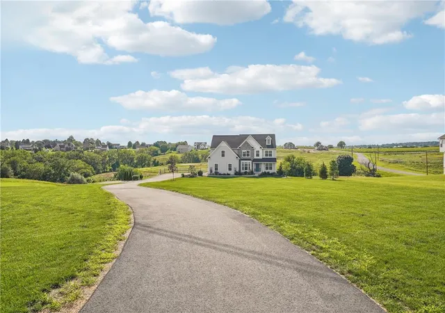 Photo 3 of Single family home for sale at 4450 Maple St #2, Schnecksville, PA 18078 | MLS# 770317 | Listing updated on 2026-09-29