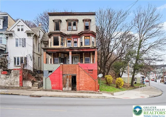 Photo 1 of Multi family home for sale at 805 N 6th Street, Shamokin, PA 17872 | MLS# 774272 | Listing updated on 2026-08-30