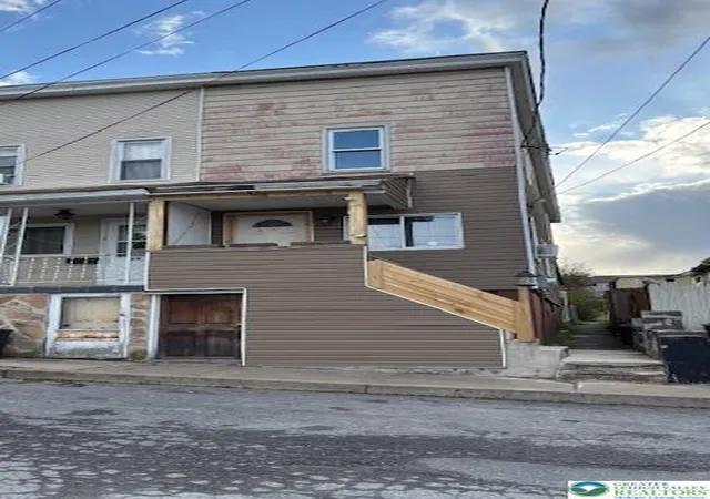 Photo 1 of Townhouse for sale at 208 Bowe St, Tamaqua, PA 18252 | MLS# 773925 | Listing updated on 2026-09-27
