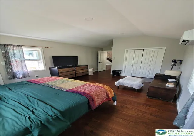 Photo 3 of Single family home for sale at 3422 Pocono Dr, East Stroudsburg, PA 18302 | MLS# 776644 | Listing updated on 2026-09-23