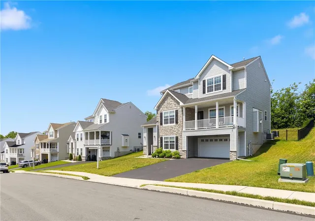 Photo 2 of Sale Pending at 5052 Bellflower Dr, Schnecksville, PA 18078 | MLS# 777418 | Listing updated on 2026-09-02