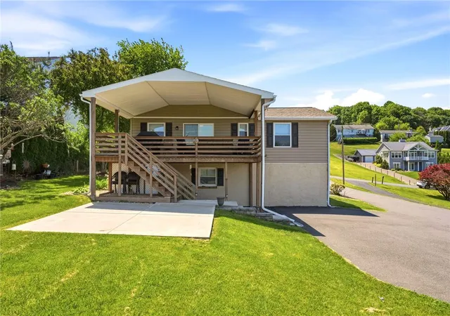 Photo 4 of Sale Pending at 706 Shawnee Dr, Auburn, PA 17922 | MLS# 777501 | Listing updated on 2026-10-07