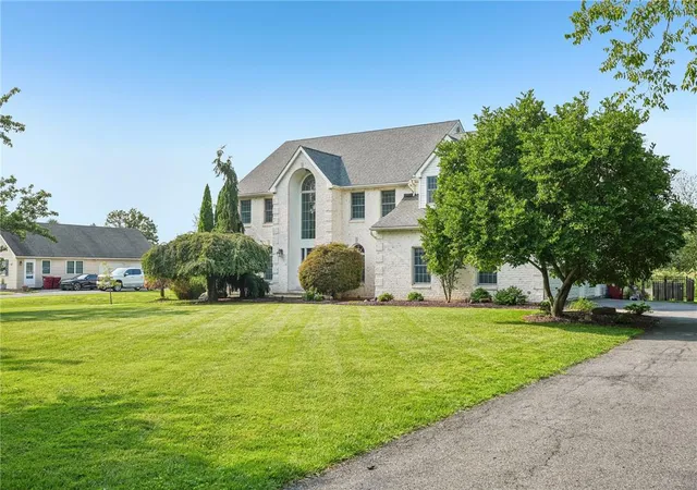 Photo 3 of Sale Pending at 860 Newlins Rd, Easton, PA 18040 | MLS# 778449 | Listing updated on 2026-09-21