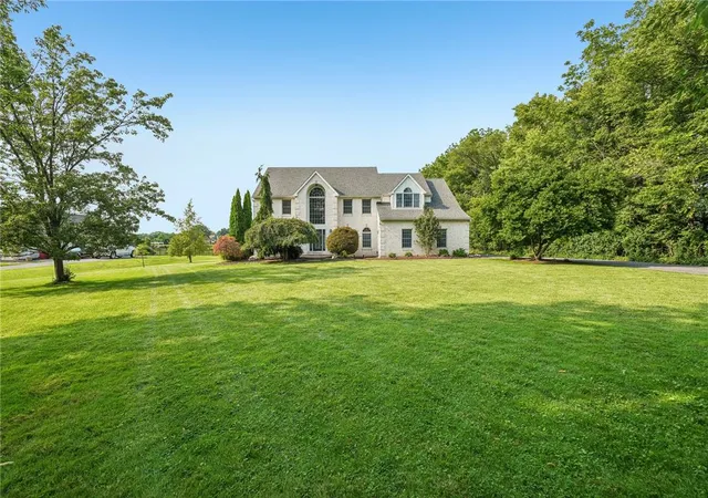 Photo 3 of Sale Pending at 860 Newlins Rd, Easton, PA 18040 | MLS# 778449 | Listing updated on 2026-09-21