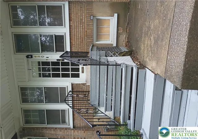 Photo 3 of Multi family home for sale at 430 N 22nd Street, Allentown, PA 18104 | MLS# 780128 | Listing updated on 2026-08-31