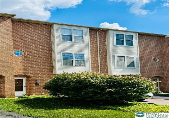 Photo 2 of Sale Pending at 324 West 2nd St, Alburtis, PA 18011 | MLS# 780416 | Listing updated on 2026-09-20