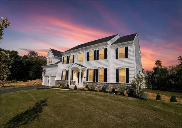 Photo 2 of Single family home for sale at 5199 Surrey Ct, Allentown, PA 18104 | MLS# 780745 | Listing updated on 2026-10-04