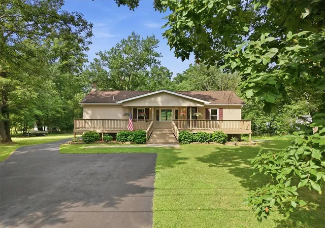 Photo 2 of Sale Pending at 668 Abel Colony Rd, Wind Gap, PA 18091 | MLS# 780685 | Listing updated on 2026-09-15