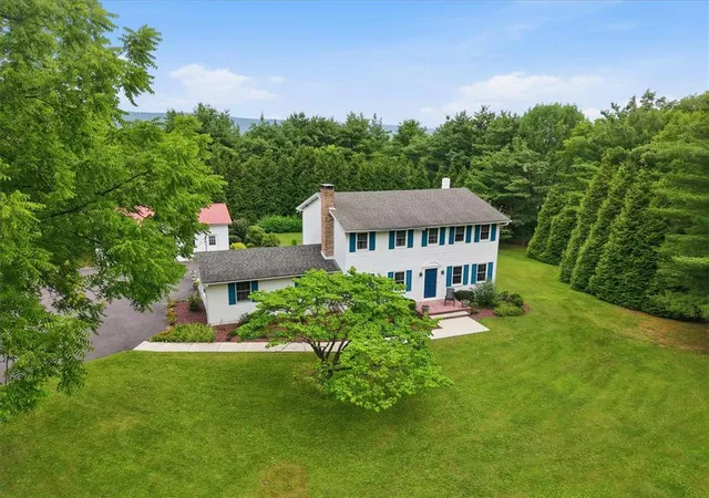 Photo 4 of Single family home for sale at 228 W Moorestown Rd, Wind Gap, PA 18091 | MLS# 780801 | Listing updated on 2026-09-01
