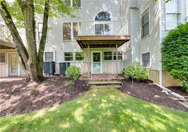 Photo 4 of Sale Pending at 3467 Park Pl, Bethlehem, PA 18017 | MLS# 780843 | Listing updated on 2026-09-10