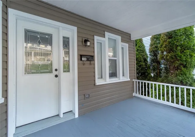 Photo 3 of Sale Pending at 288 S Main St, Bangor, PA 18013 | MLS# 780938 | Listing updated on 2026-09-23