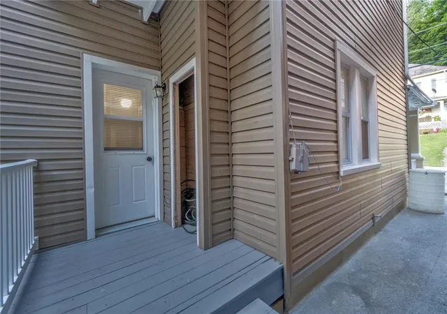 Photo 4 of Sale Pending at 288 S Main St, Bangor, PA 18013 | MLS# 780938 | Listing updated on 2026-09-23