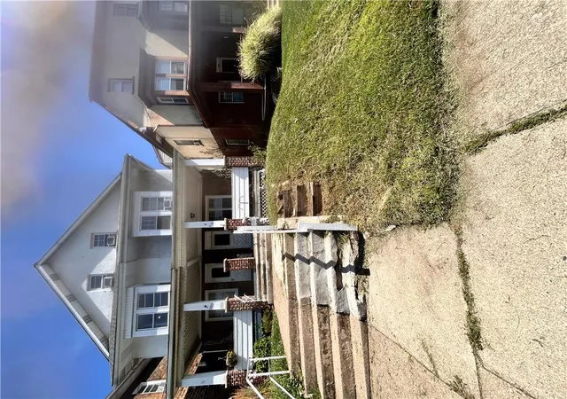 Photo 1 of Single family home for sale at 518 W Union Blvd, Bethlehem, PA 18018 | MLS# 781062 | Listing updated on 2026-09-23