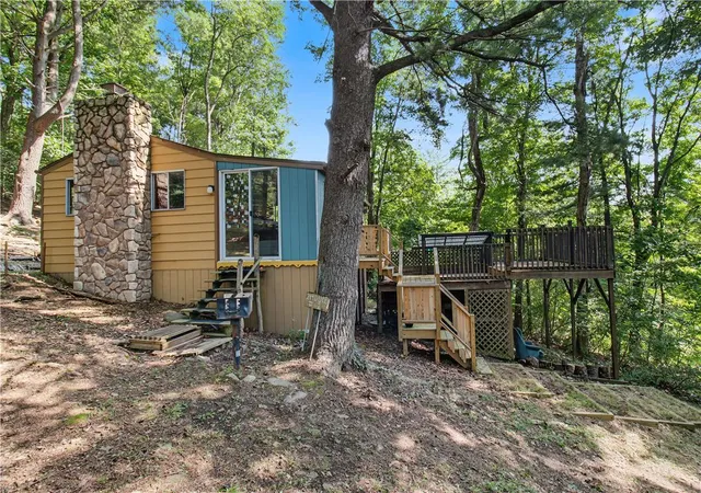 Photo 2 of Sale Pending at 435 Duke Ln, Eldred Twp, PA 18056 | MLS# 781197 | Listing updated on 2026-10-03
