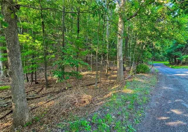 Photo 2 of Land for sale at Autumn Ct #12, East Stroudsburg, PA 18302 | MLS# 775320 | Listing updated on 2026-08-30