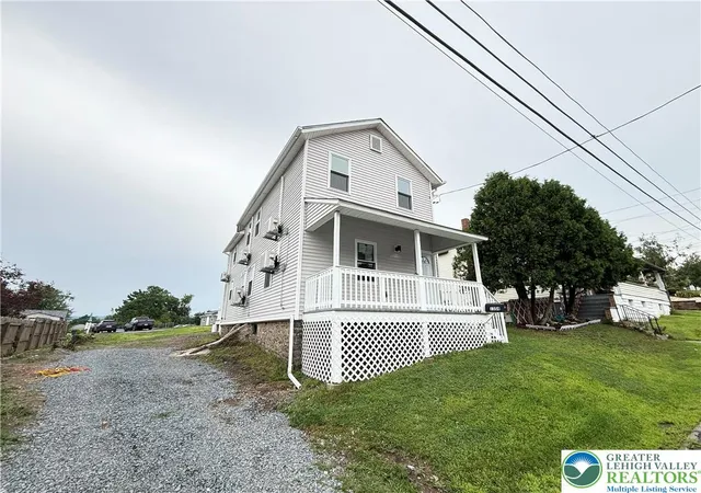 Photo 3 of Single family home for sale at 1354 Scott, Wilkes Barre, PA 18705 | MLS# 781341 | Listing updated on 2026-10-05