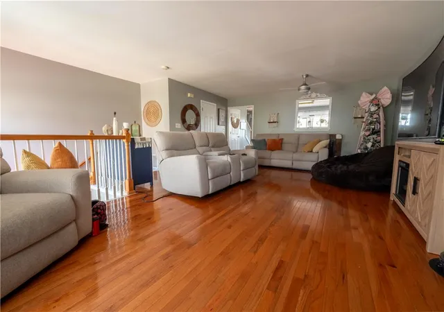 Photo 4 of Sale Pending at 328 S Oak St, Freemansburg, PA 18017 | MLS# 781305 | Listing updated on 2026-08-31