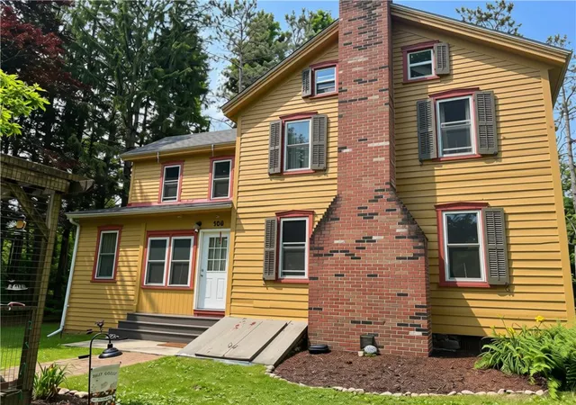 Photo 2 of Single family home for sale at 108 Effort Neola Rd, Effort, PA 18330 | MLS# 781413 | Listing updated on 2026-08-30