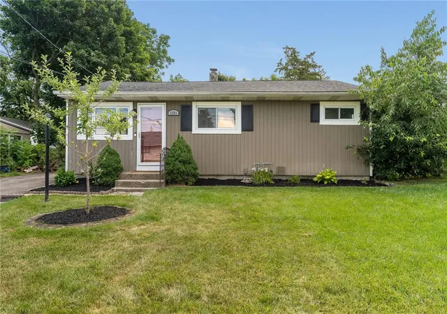 Photo 1 of Sale Pending at 1331 Ridge Trl, Easton, PA 18040 | MLS# 781334 | Listing updated on 2026-09-13