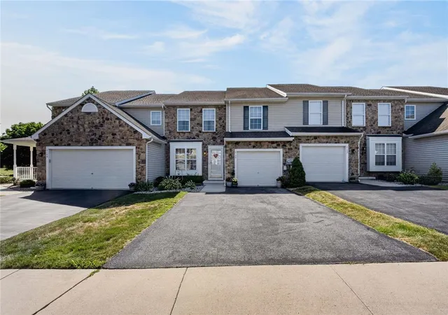 Photo 3 of Sale Pending at 4144 Coleman St, Bethlehem, PA 18020 | MLS# 781452 | Listing updated on 2026-09-28