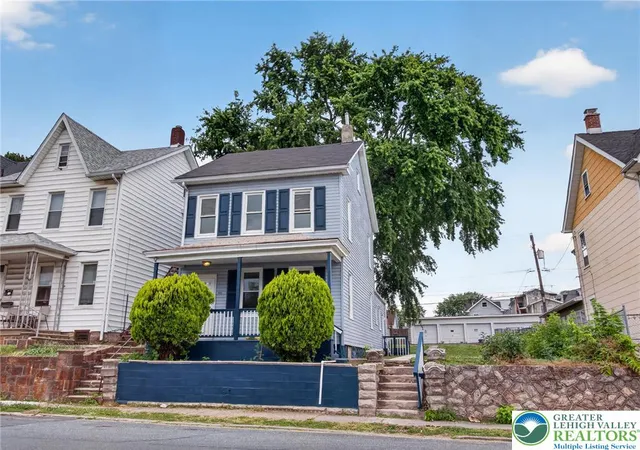 Photo 2 of Sale Pending at 1523 Butler St, Easton, PA 18042 | MLS# 781586 | Listing updated on 2026-09-23