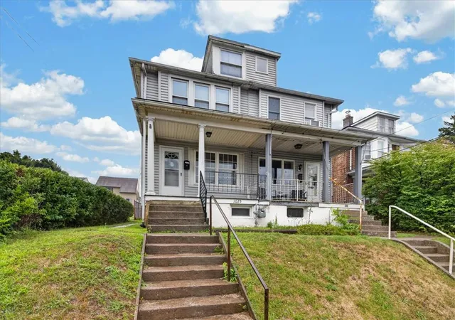 Photo 3 of Sale Pending at 1025 Main St, Hellertown, PA 18055 | MLS# 781588 | Listing updated on 2026-09-22