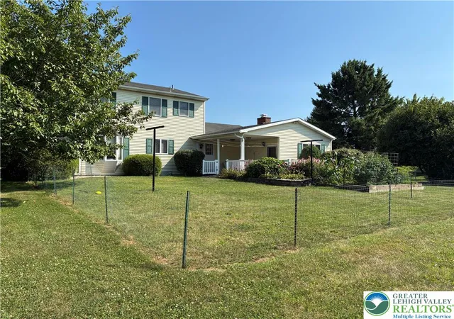 Photo 3 of Single family home for sale at 3843 Eagle Rd, Slatington, PA 18080 | MLS# 781346 | Listing updated on 2026-10-05