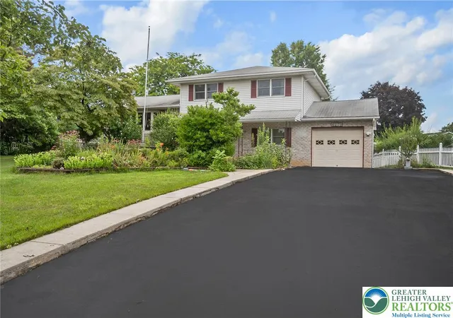 Photo 1 of Sale Pending at 4279 Hilltop Pl, Bethlehem, PA 18020 | MLS# 781657 | Listing updated on 2026-09-01