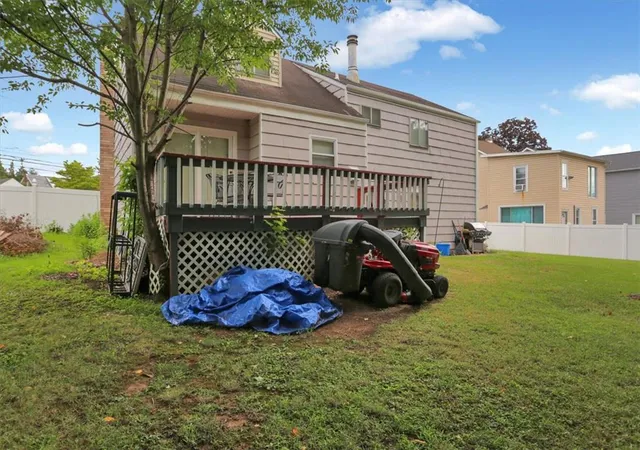 Photo 3 of Sale Pending at 511 E Harrison St, Emmaus, PA 18049 | MLS# 781748 | Listing updated on 2026-09-04