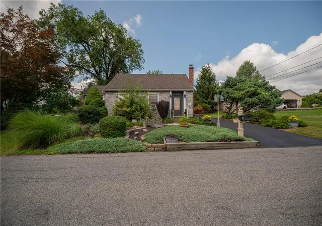 Photo 1 of Sale Pending at 30 N 38th Street, Allentown, PA 18104 | MLS# 781680 | Listing updated on 2026-09-27