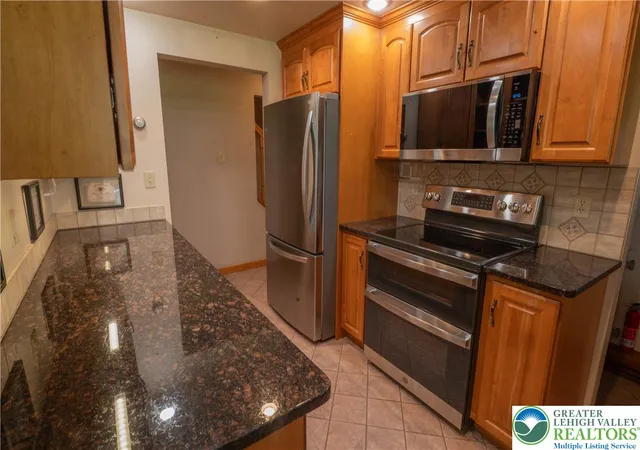 Photo 3 of Sale Pending at 30 N 38th Street, Allentown, PA 18104 | MLS# 781680 | Listing updated on 2026-09-27