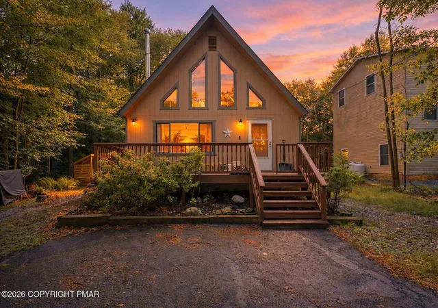 Photo 1 of Single family home for sale at 630 Maxatawny Dr, Pocono Lake, PA 18347 | MLS# 781980 | Listing updated on 2026-08-31
