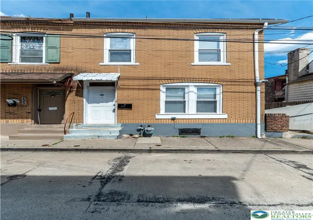 Photo 1 of Sale Pending at 233 N Poplar St, Allentown, PA 18102 | MLS# 782011 | Listing updated on 2026-08-31