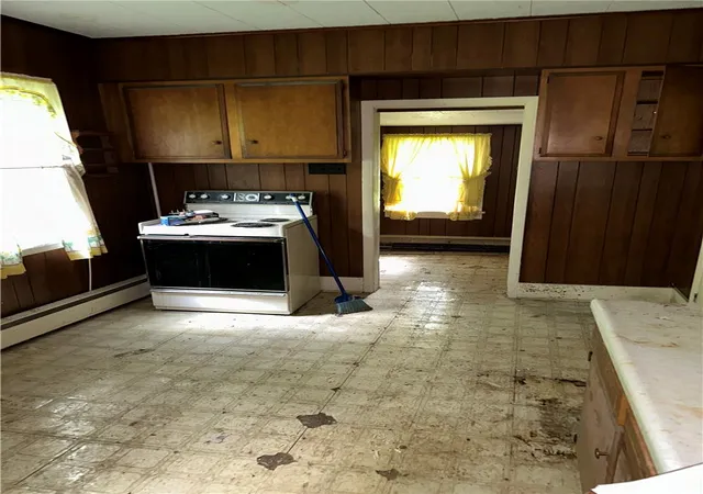 Photo 4 of Single family home for sale at 600 Pennsylvania Ave, Mount Bethel, PA 18343 | MLS# 782004 | Listing updated on 2026-09-15