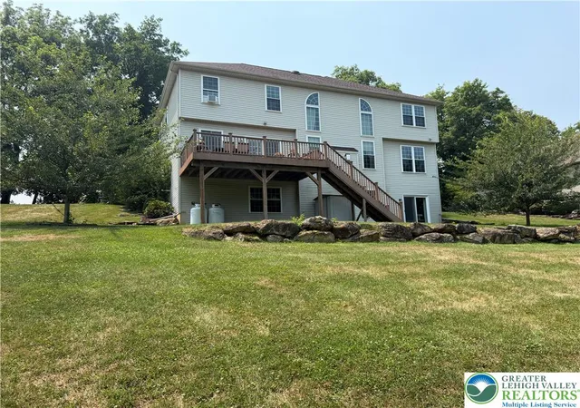 Photo 3 of Single family home for sale at 3209 Olympic Dr, Emmaus, PA 18049 | MLS# 781256 | Listing updated on 2026-08-31