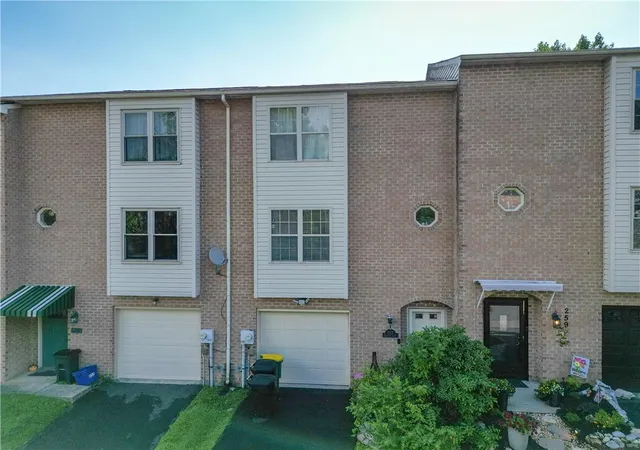 Photo 1 of Townhouse for sale at 257 Ridgeview Dr, Alburtis, PA 18011 | MLS# 782135 | Listing updated on 2026-09-05