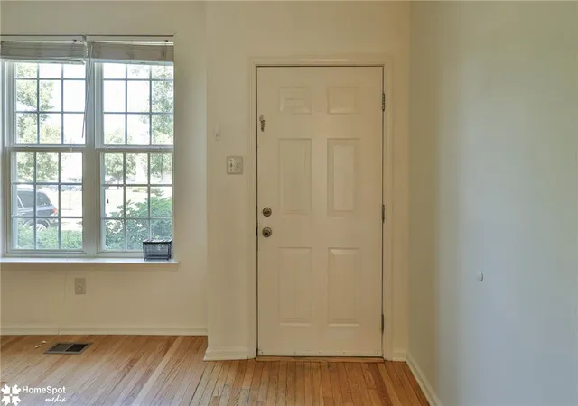 Photo 4 of Sale Pending at 8145 Cross Crk Cir, Breinigsville, PA 18031 | MLS# 782116 | Listing updated on 2026-09-23