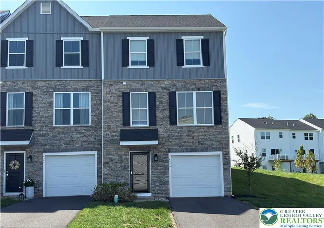 Photo 1 of Townhouse for sale at 4946 Brookside Ct, Upper Saucon Twp, PA 18036 | MLS# 782343 | Listing updated on 2026-09-15