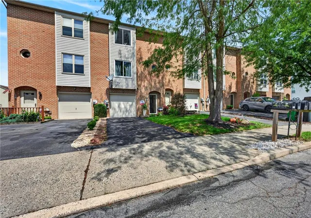 Photo 3 of Sale Pending at 341 W 2nd Street, Alburtis, PA 18011 | MLS# 782438 | Listing updated on 2026-09-20