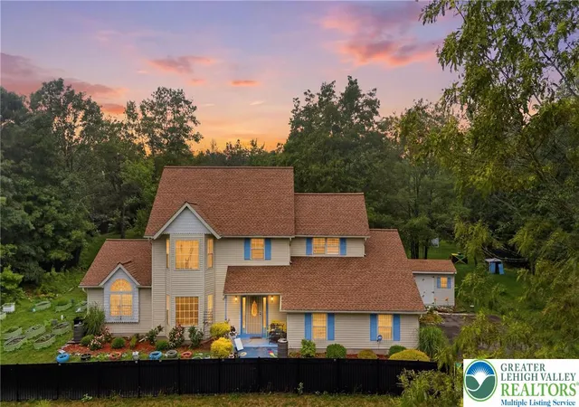 Photo 2 of Single family home for sale at 222 Martha Ln, Blakeslee, PA 18610 | MLS# 782453 | Listing updated on 2026-08-31