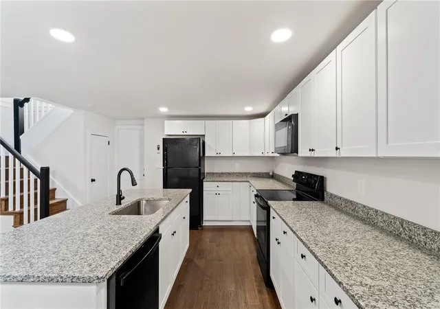 Listing Photo 4 - Condo for sale in building located at 349 Hanover Ave, Allentown, PA 18109